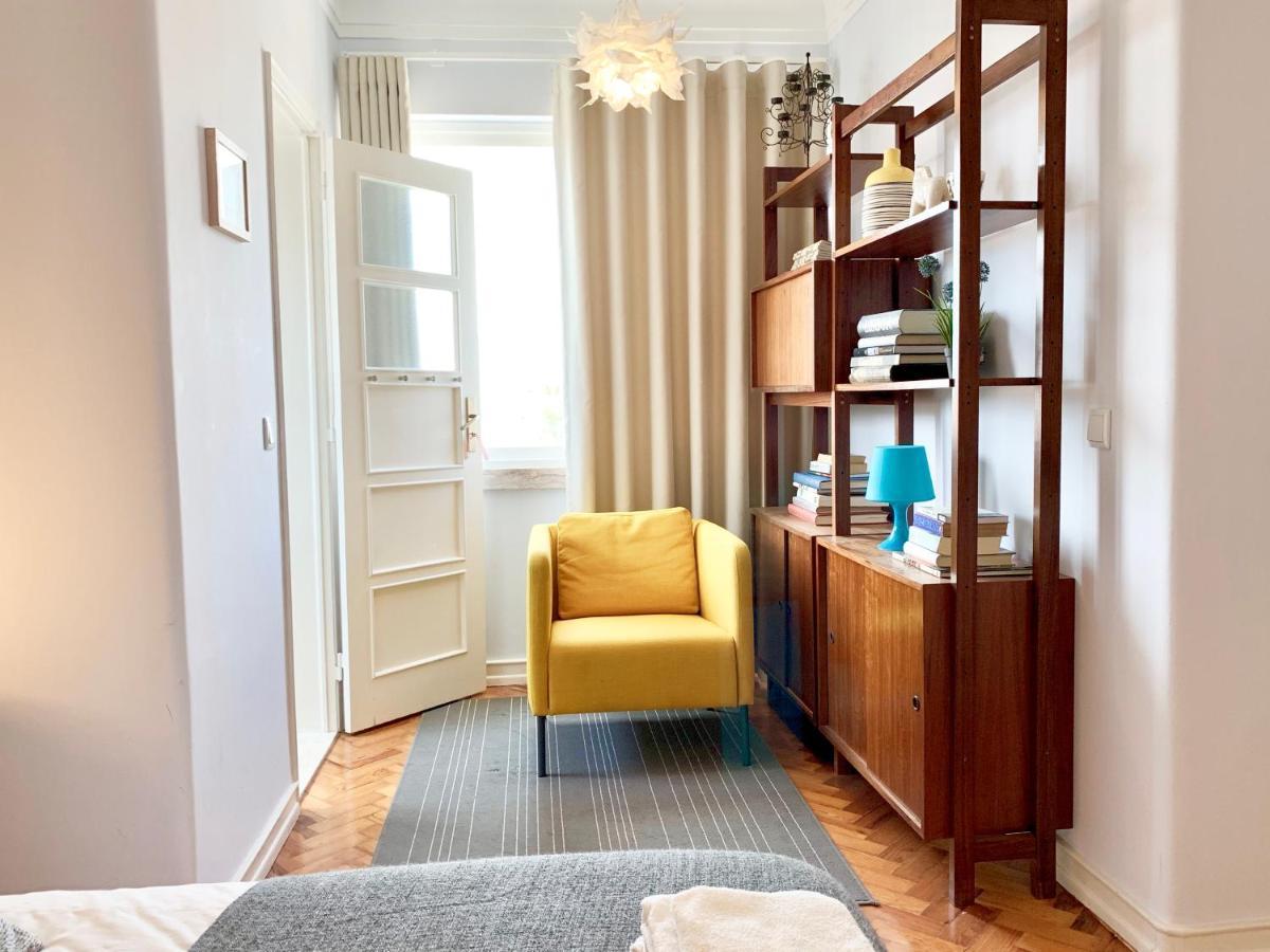 Home Out Central Roma Apartment Lisbon Bagian luar foto