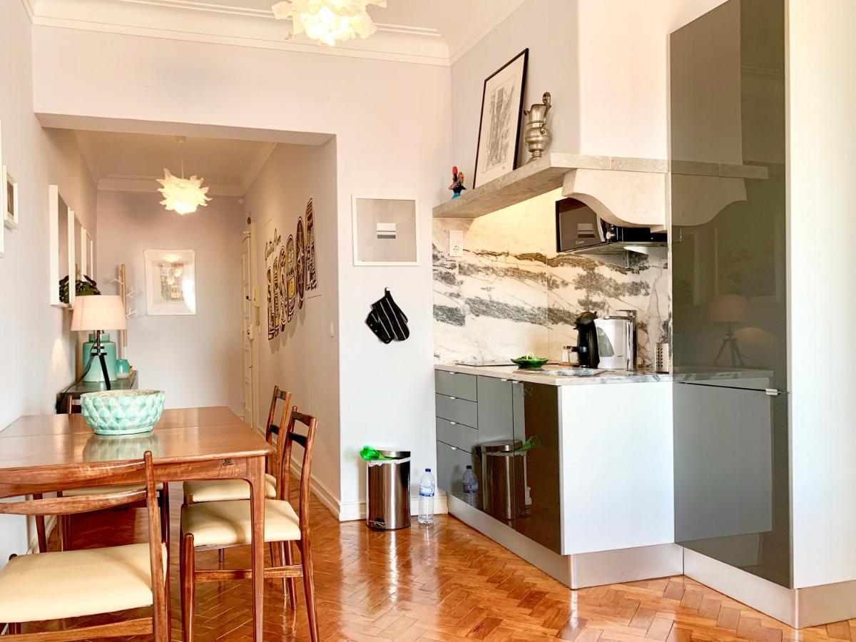Home Out Central Roma Apartment Lisbon Bagian luar foto