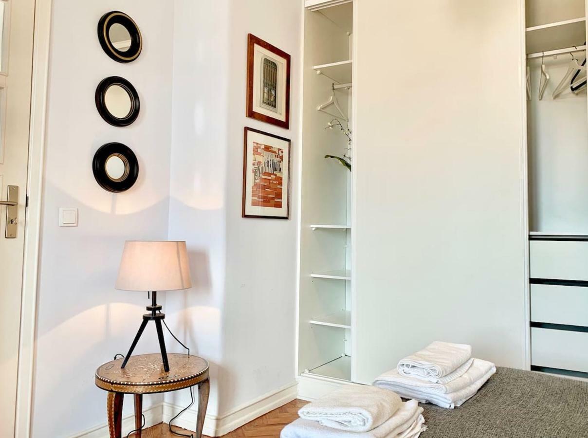 Home Out Central Roma Apartment Lisbon Bagian luar foto